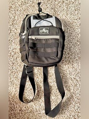 Universal Studios Black Mini Clip Crossbody Bag Adj Straps & Carry Handle